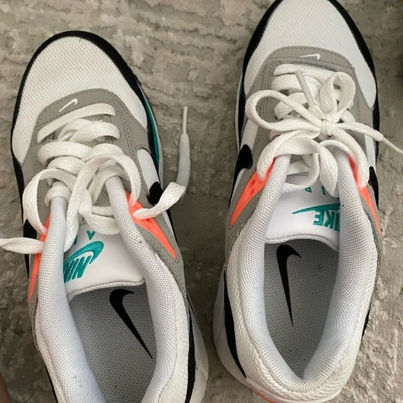 Nike Air Max Correlate Women's Black White Teal Coral size 6 - Picture 3 of 9